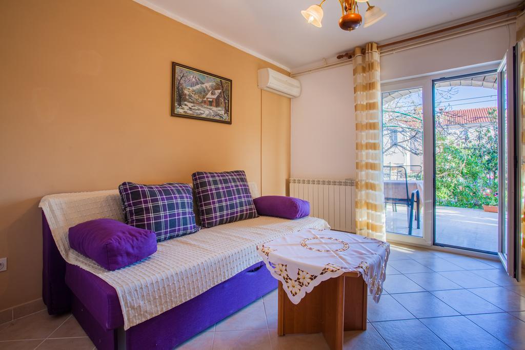 קרס Apartments Tatjana מראה חיצוני תמונה