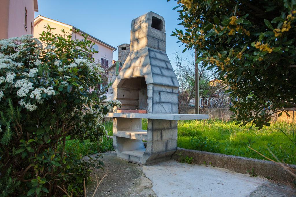 קרס Apartments Tatjana מראה חיצוני תמונה